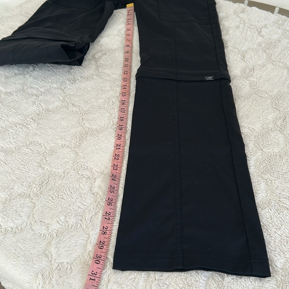 Prana Black Pants - Convertible Shorts, Size 2 - Picture 9 of 13